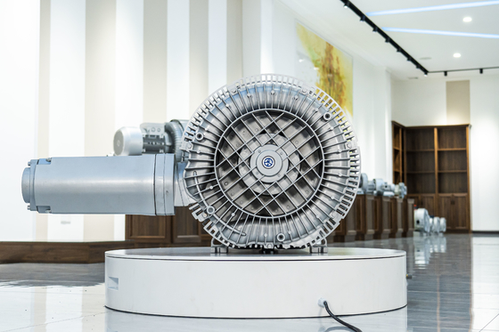 Soplador aerador de alto rendimiento para aireación en plantas industriales de tratamiento de aguas